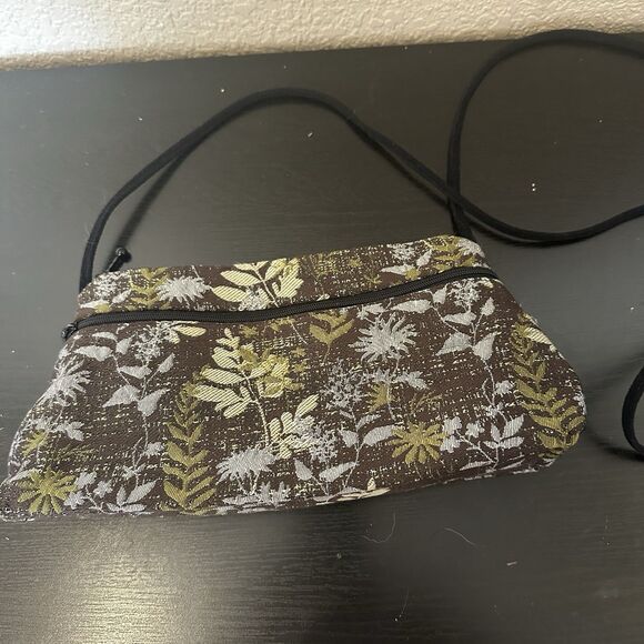 Maruca Designs Crossbody Leaf Pattern Boulder Colorado USA Made - Picture 1 of 5